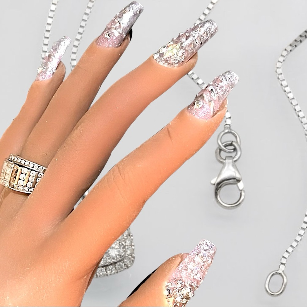 Cracked Ice Press On Nails-Size M